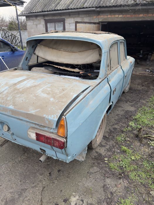 Продам Москвич-412 в разобраном виде!