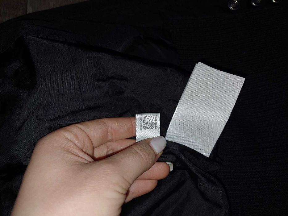 Жіноча оригінальна жилетка ADIDAS