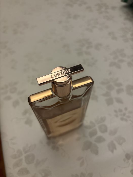 Lancome perfum  niewielki ubytek