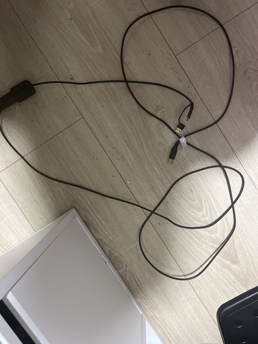 Piano Digital Donner DEP-20 - 88 teclas, pedal , fonte, livro , cabo