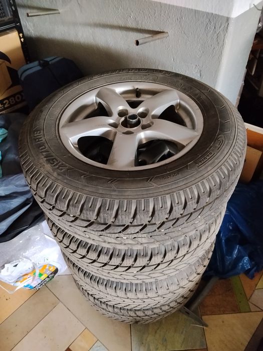 Felgi z oponami 215 70 16 100T