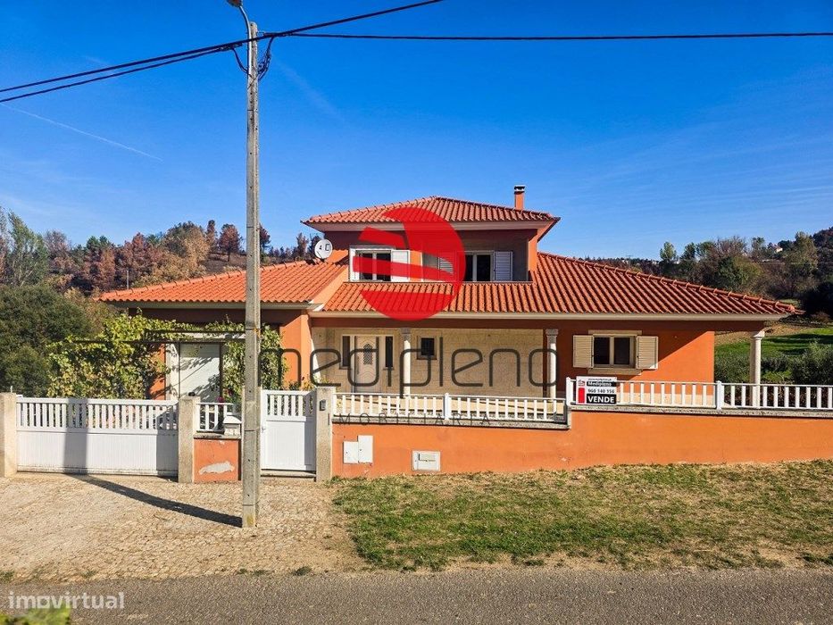 Moradia T3 C/ Garagem E Terreno