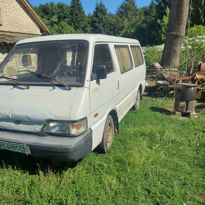 Бус Кіа беста. Kia Besta
