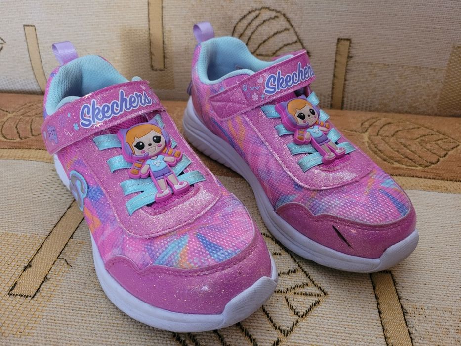 Buty SKECHERS dla dziewczynki
