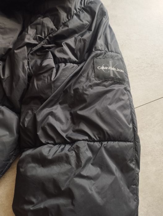 куртка,пуфер s, Calvin Klein, guess