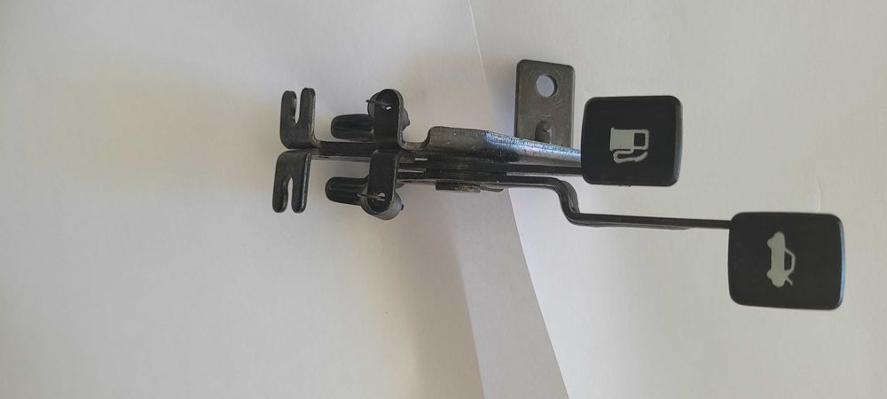 Abridor de tampa de combustível e Mala Mx5