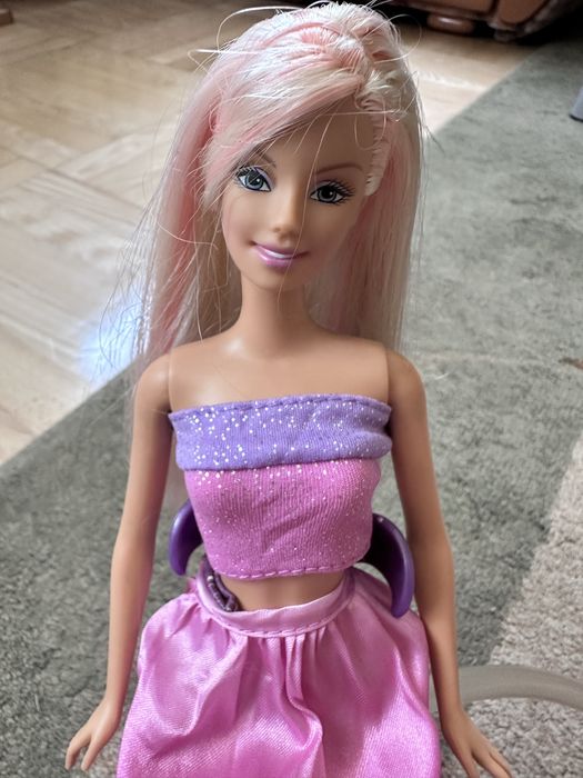 Barbie Mattel Salon Surprise 2001