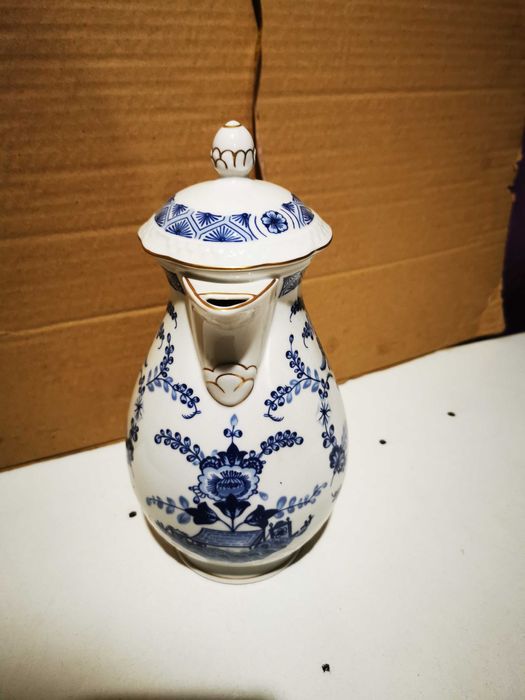 Посуда, блюда, вазы