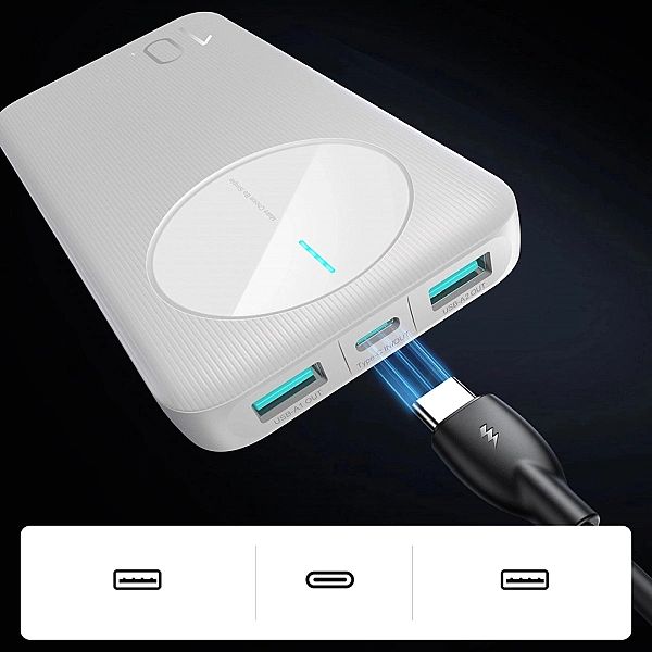 Powerbank Joyroom JR-PBF12/10000mAh 2.4A 2x USB-A 1x USB-C - biały