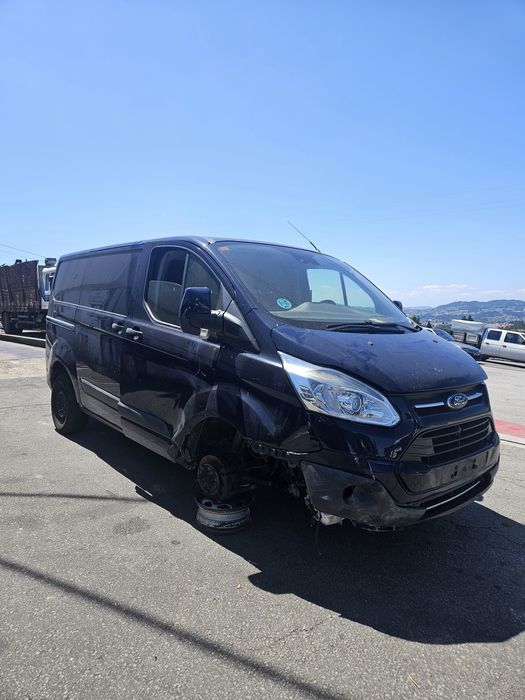 Ford Transit Costum 2.0 TDCi Eco Blue de 2016 para peças