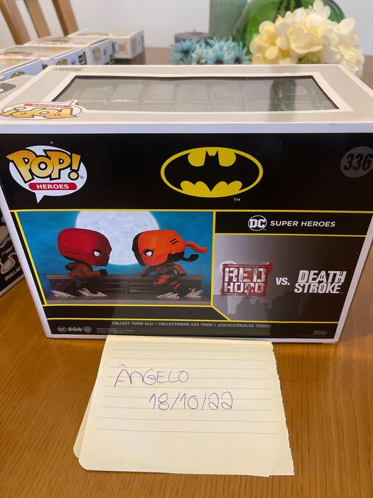 Red hood deathstroke dc funko pop