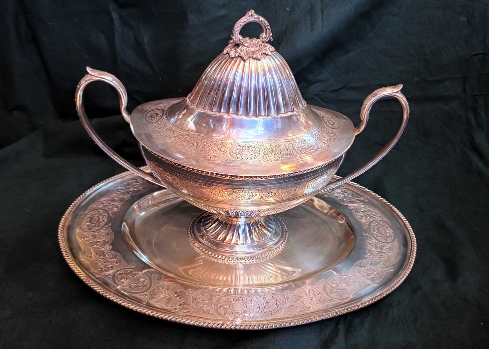 Terrina Centro Mesa Prata