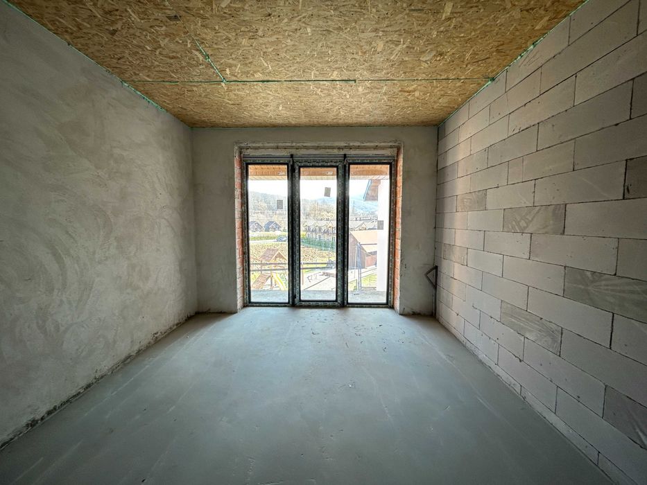 Двоповерхові котеджі в Поляні. Продаж. Нерухомість.