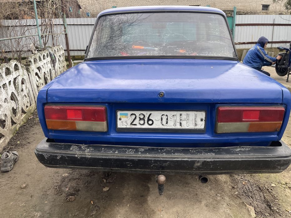 Ваз 2107 отличный жигуль с фаркопом