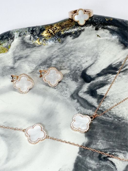 Комплект Клевер Перламутр в позолоті