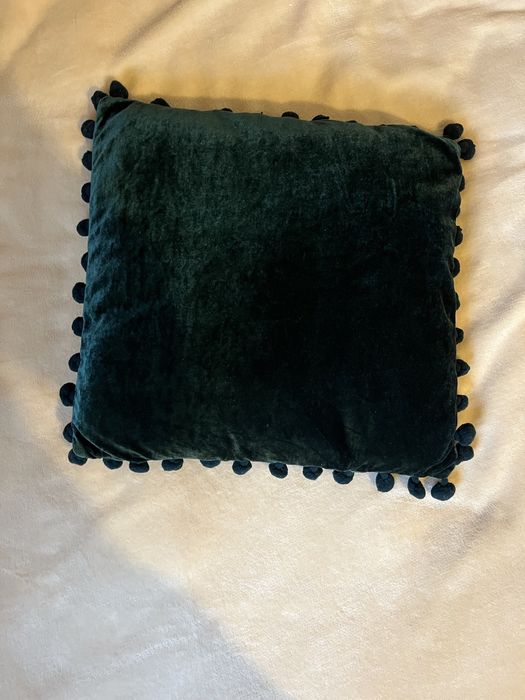Poduszka dekoracyjna ozdobna 40x40cm ciemnozielona