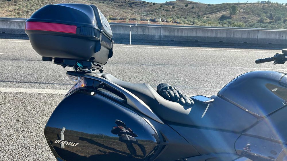 Honda Deauville 700 como nova 16300km ano 2010