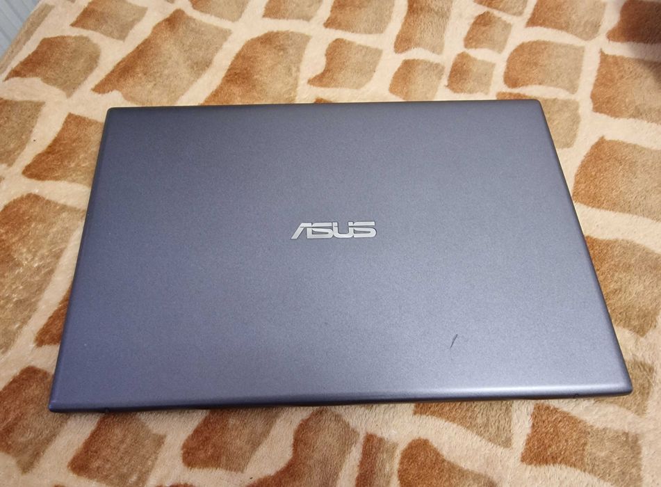 ASUS VivoBook R424D/Full HD/Ryzen™ 3 3200U/256SSD/Radeon 3 RX Vega 2ГБ
