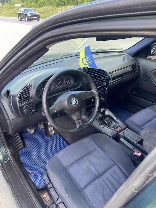Продам bmw e36 m43b18