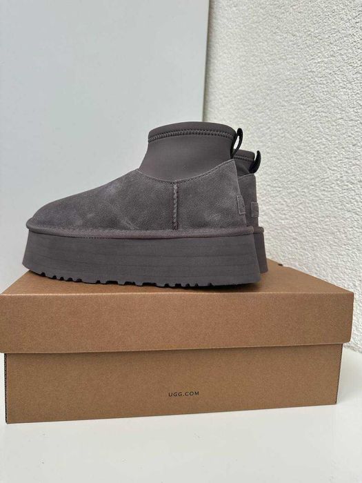 Крутезні уггі UGG Premium Classic Mini Dipper натуральна овчина угги