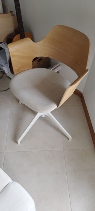 Cadeira para escritório Ikea FJÄLLBERGET
Cadeira p/escritório c/rodízi