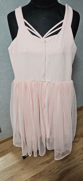 Sukienka wizytowa pudrowy róż