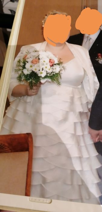 Suknia ślubna rozm 48