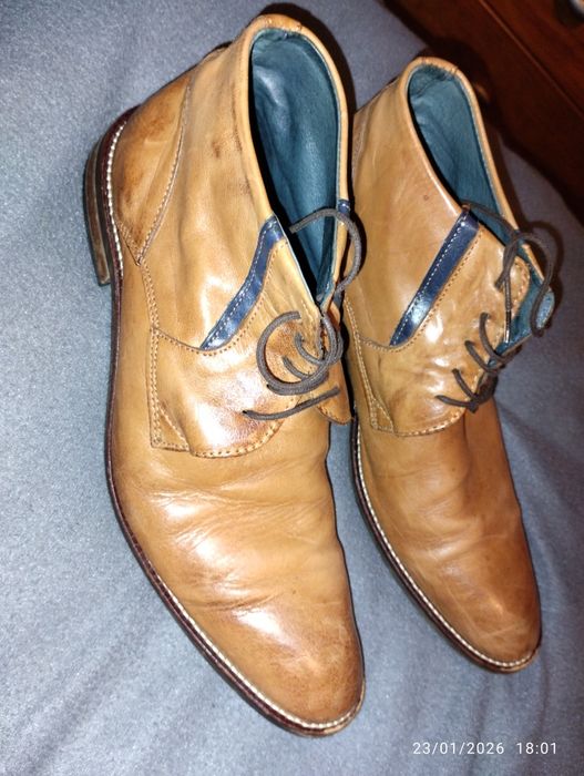 Botim de pele cor camel tamanho 42