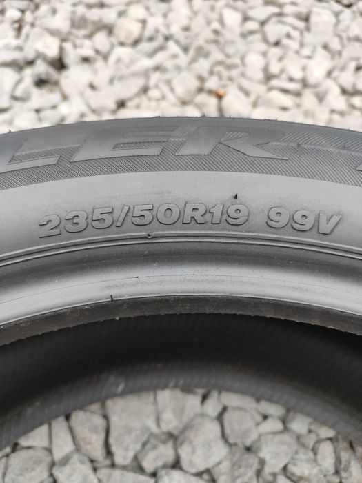 Пара літніх шин Bridgestone 235/50 R19 235*50 19 Dueler H/P 001963