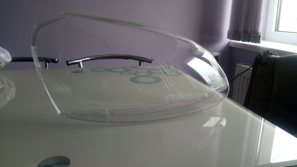 Стекла фар, противотуманных фар Volkswagen Golf 5, Jetta.