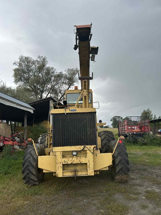 Sprzedam sieczkarnie New Holland 2205