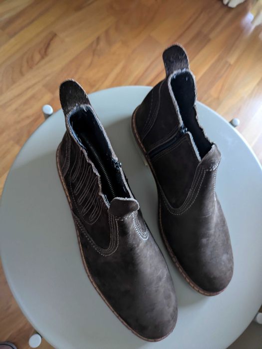 Botins em muito bom estado