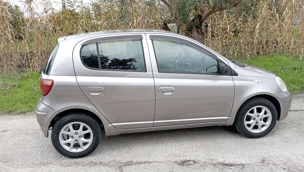 Toyota Yaris  1.0  83000 km