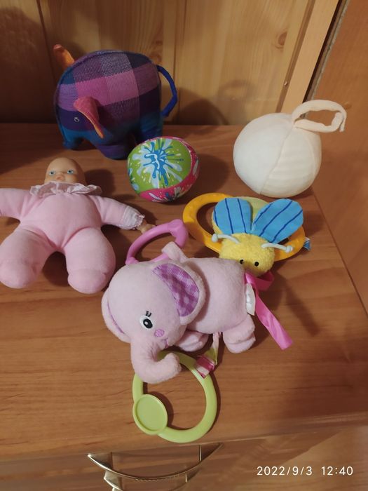 Підвіска на коляску і погримушка