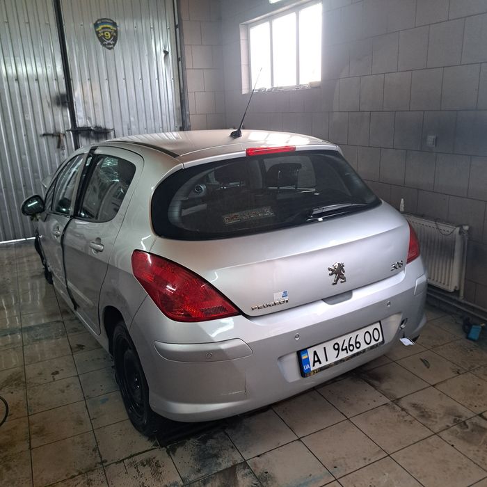 Пежо 308 1.6дизель 2010рік