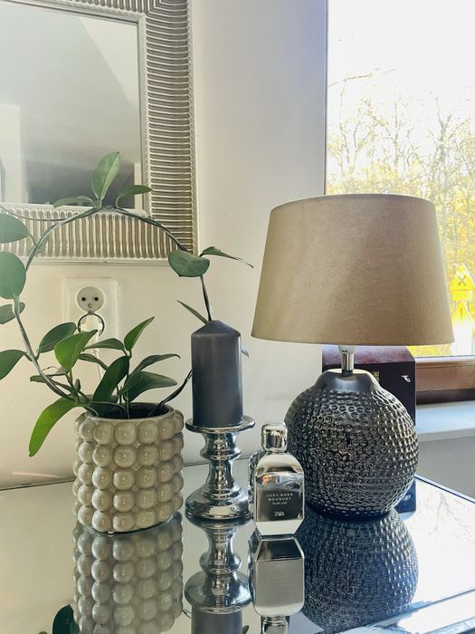 Piękna lampa Beliani nowy klosz srebrna glamour