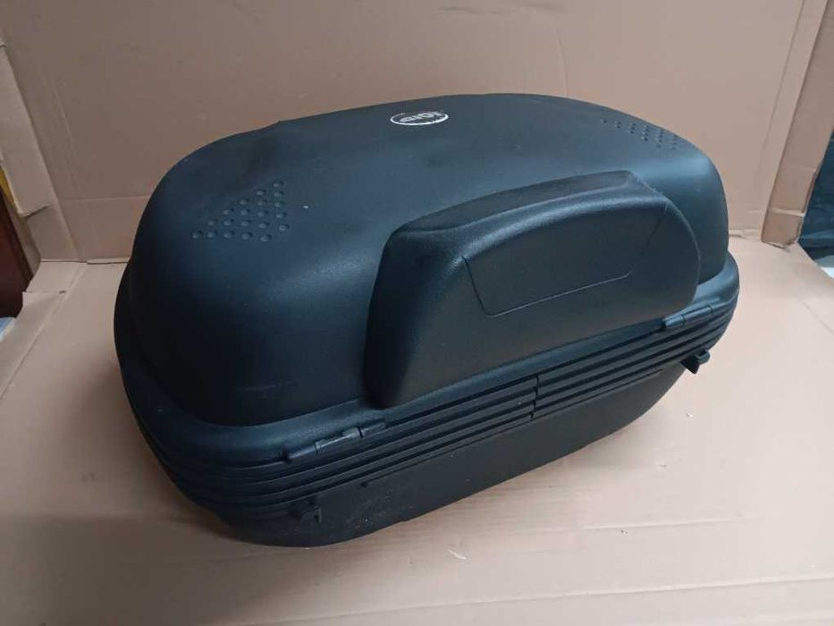 Top case Givi E460N