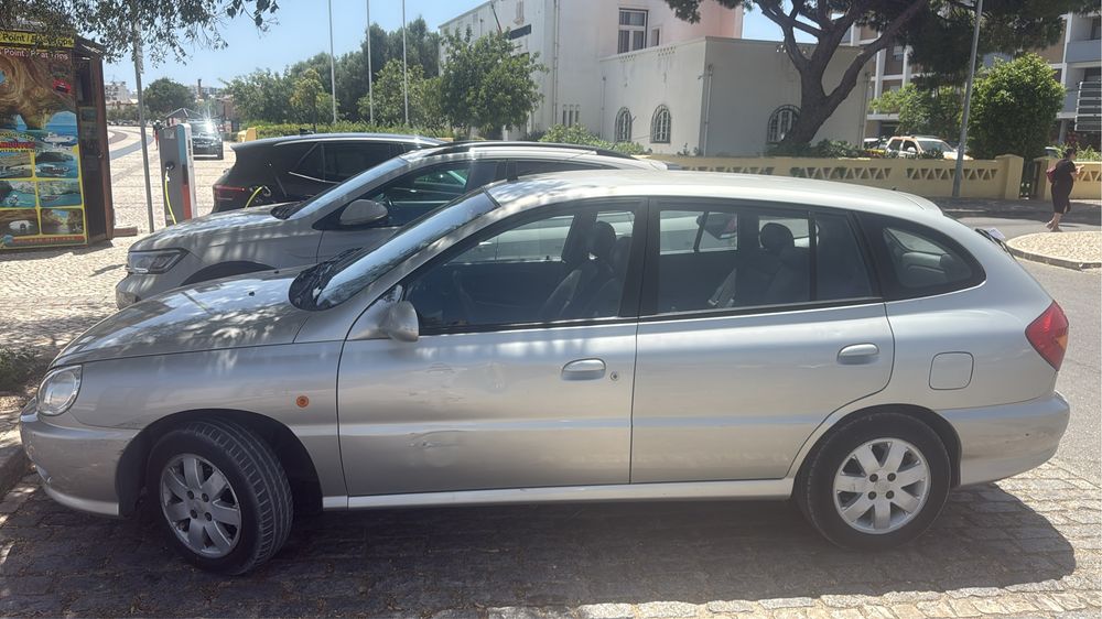 Vendo Kia Rio em excellente estado