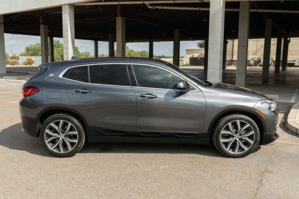 BMW X2 sDrive28i      2021