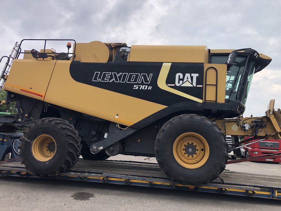 CLAAS Lexion CAT 570 Новий ДВИГУН