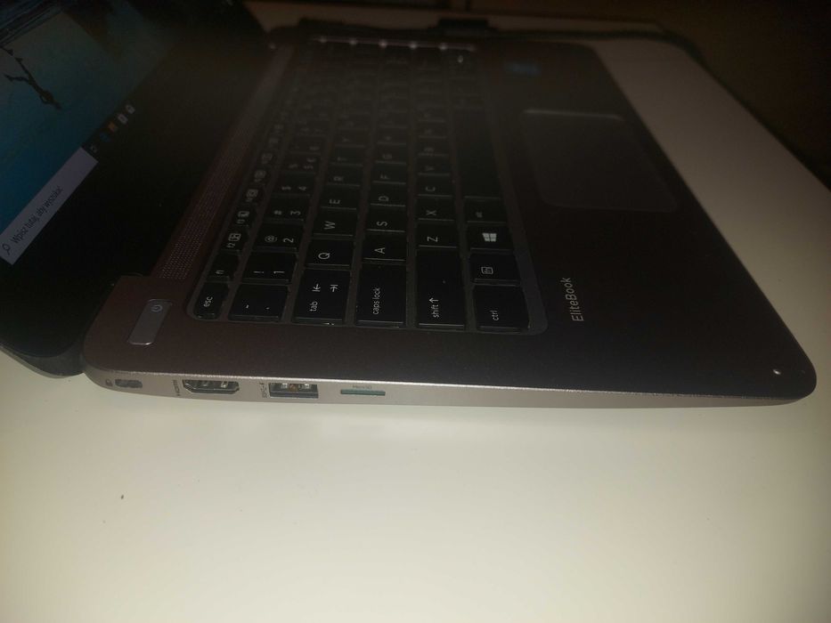 HP Elitebook 1020 G1 FHD Intel core M /8GB