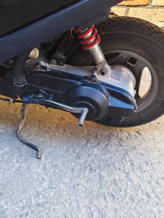 Suzuki address v 100