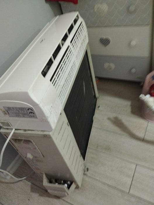 кондиціонер вуличний, Фірми Мідеа