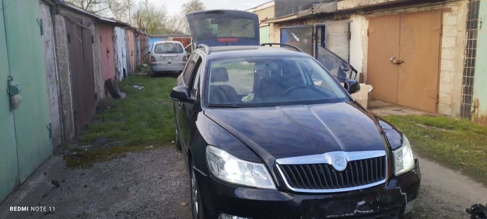 Skoda a5 2010 года капот