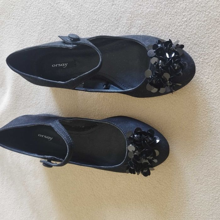 Buty czułenka czarne 38