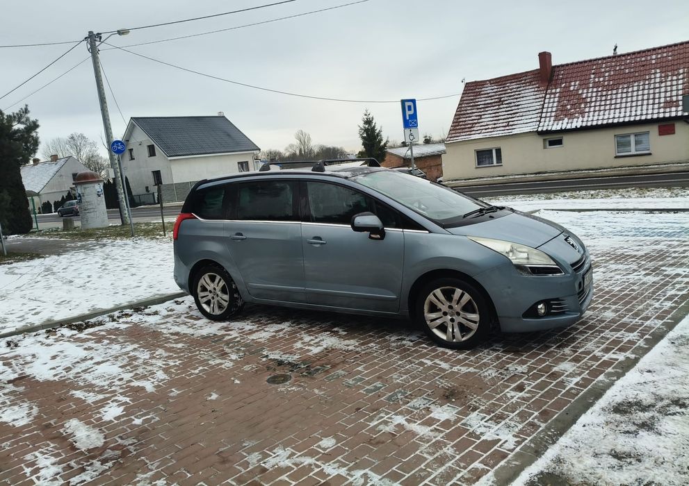Peugeot 5008 * 1.6 Benzyna * 7 Osobowy * Panorama* Okazja