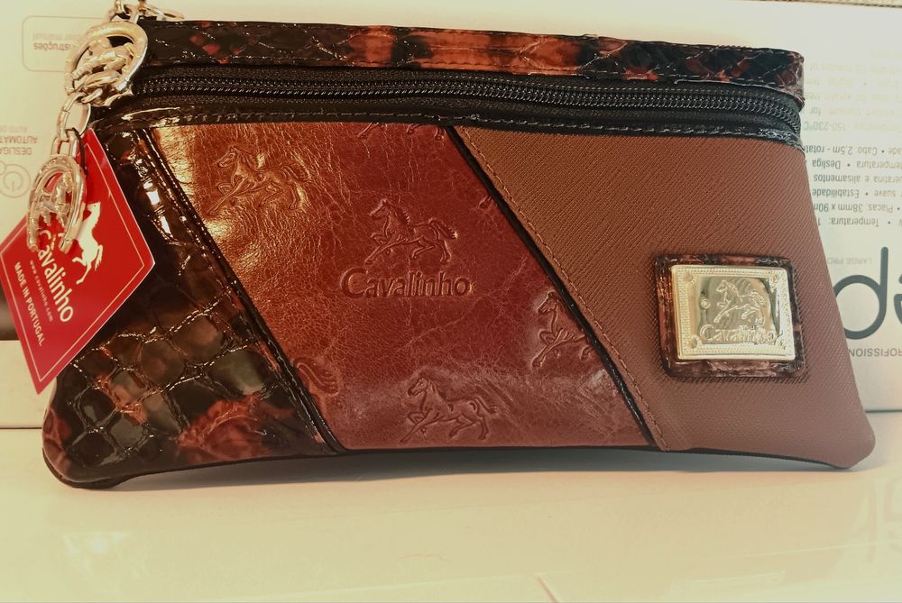 Carteira mala  da marca cavalinho c etiqueta prenda dia dos namorados