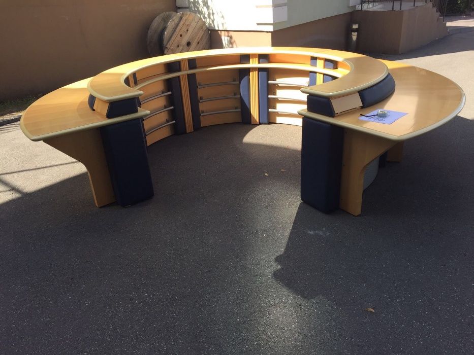 Офисный стол для переговоров "Ясень" бу