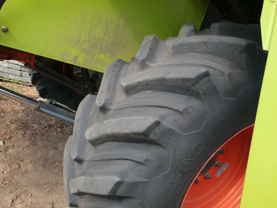 Продам комбайн CLAAS TUCANO 320