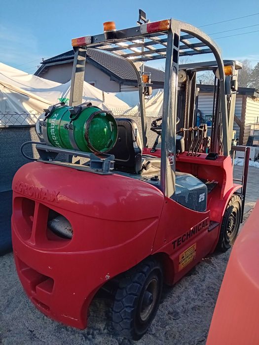 Wózek widłowy MAXIMAL 2,5T, FGL25T, LPG, 2009 rok